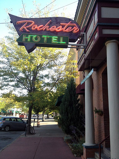 The Rochester Hotel & Bar